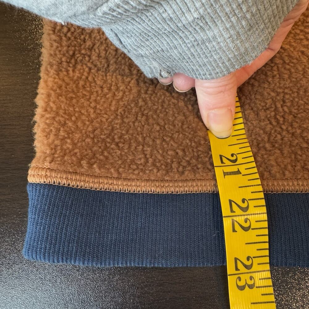 Patagonia Sweatshirt Womens Small Shearling Crewneck Pullover Beer Bottle Brown - Picture 8 of 8